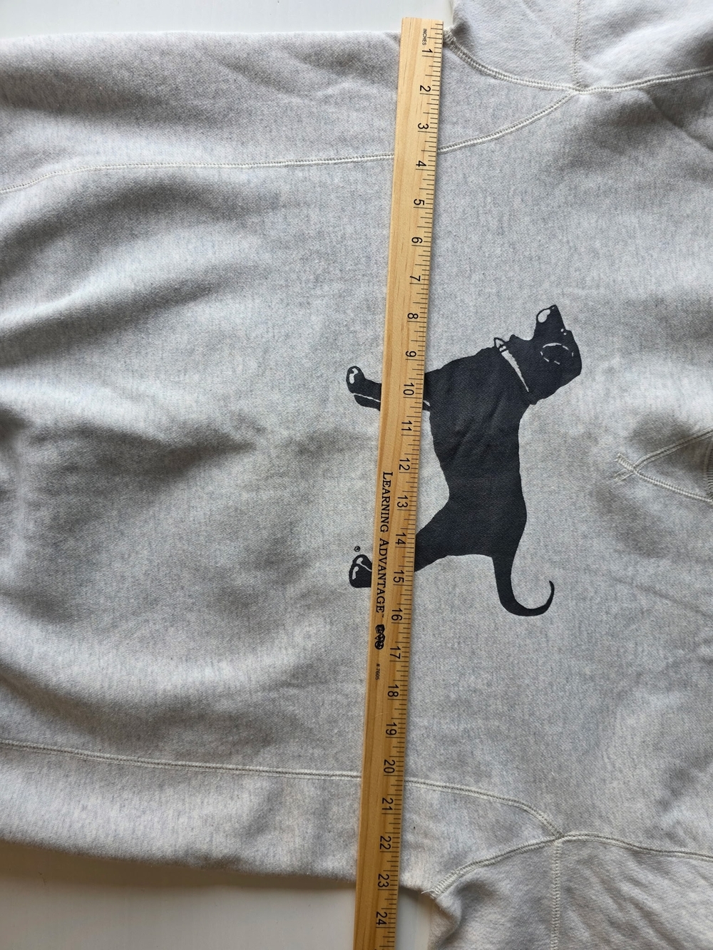Black Dog Women's Oatmeal Gray Sweatshirt ~ Size Medium - Picture 8 of 9